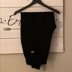 Figs Men’s Black L Tansen Jaggers